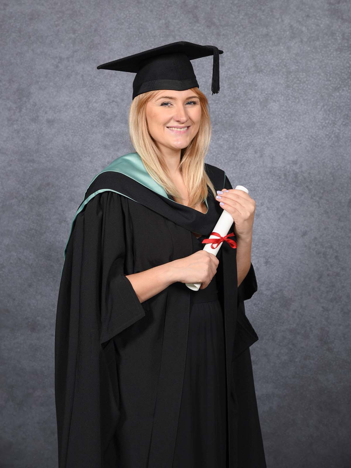 Lydia Harrison, Director of Trainapup, is a highly qualified and experienced in Birmingham